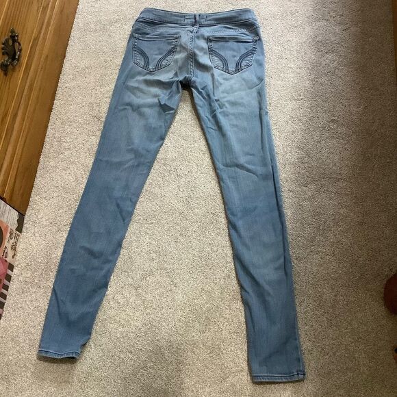 Hollister Skinny Jeans size 24Wx29L Classic light wash - Picture 4 of 6